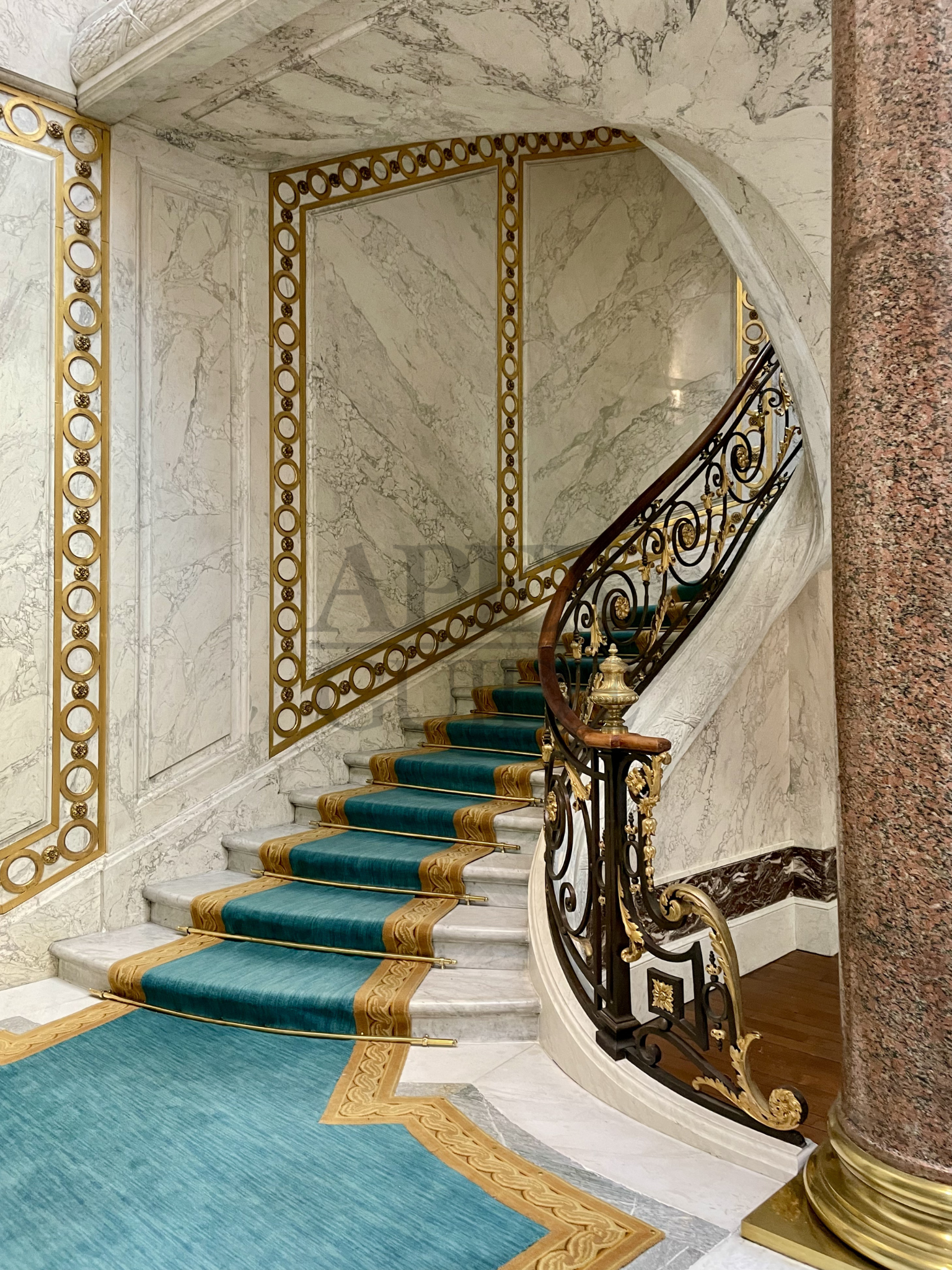 Jacquemart_watermark